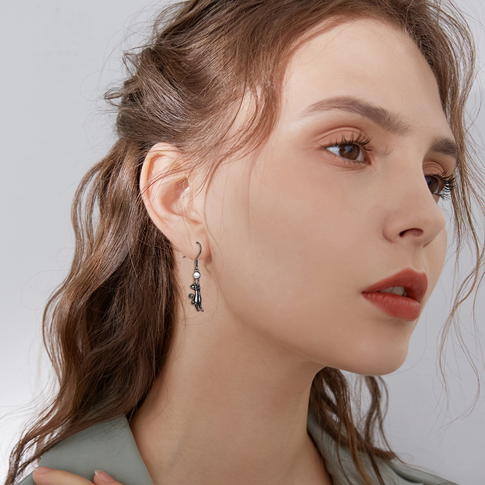 Black Cat Earring for Women Sterling Silvery Imitation Pearl Cat Dangle Earrings for Women